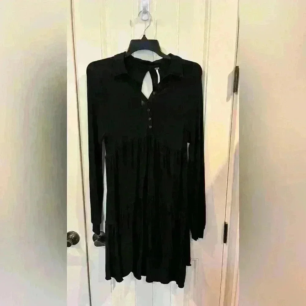 Free People Black Dress XS Rayon Linen Blend Lightweight Dainty Fun Trending
